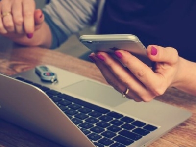 Novinka v SMS marketingu. Co změnit při rozesílání zpráv, abyste se vyhnuli vysokým pokutám?